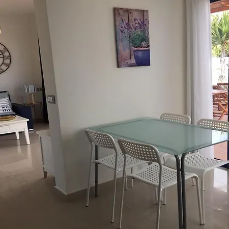 Miramar C8 With Private Heated Pool Wifi Air-conditioning * Playa Blanca (Lanzarote)